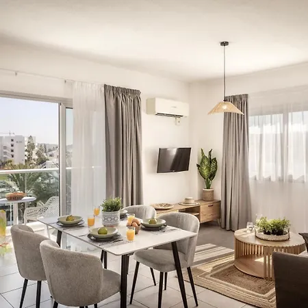 Somantonia Apartment