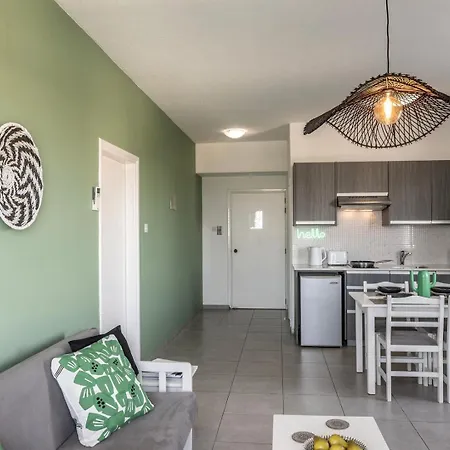 Somantonia * Πρωταράς