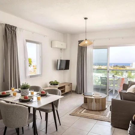 Apartment Somantonia *