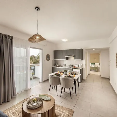 Somantonia * Protaras